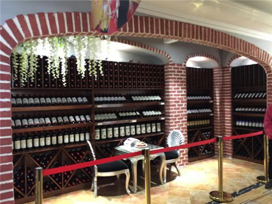 六月,在青海西宁萨米特陶瓷 转角一场美丽邂逅