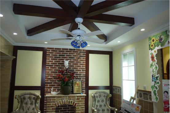 六月,在青海西宁萨米特陶瓷 转角一场美丽邂逅